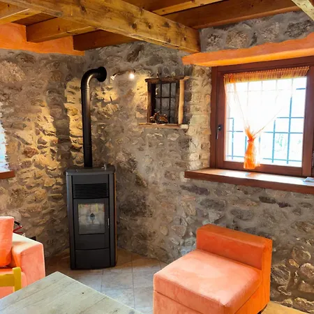 Hébergement de vacances Jarica Moio De' Calvi